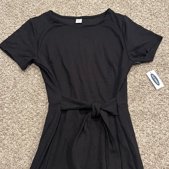 NWT Old Navy Black Tie Waist Fitted Midi Dress - XS Petite - Picture 3 of 6